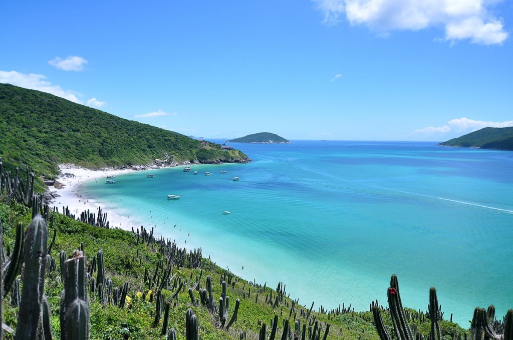 lugares com águas cristalinas no Brasil