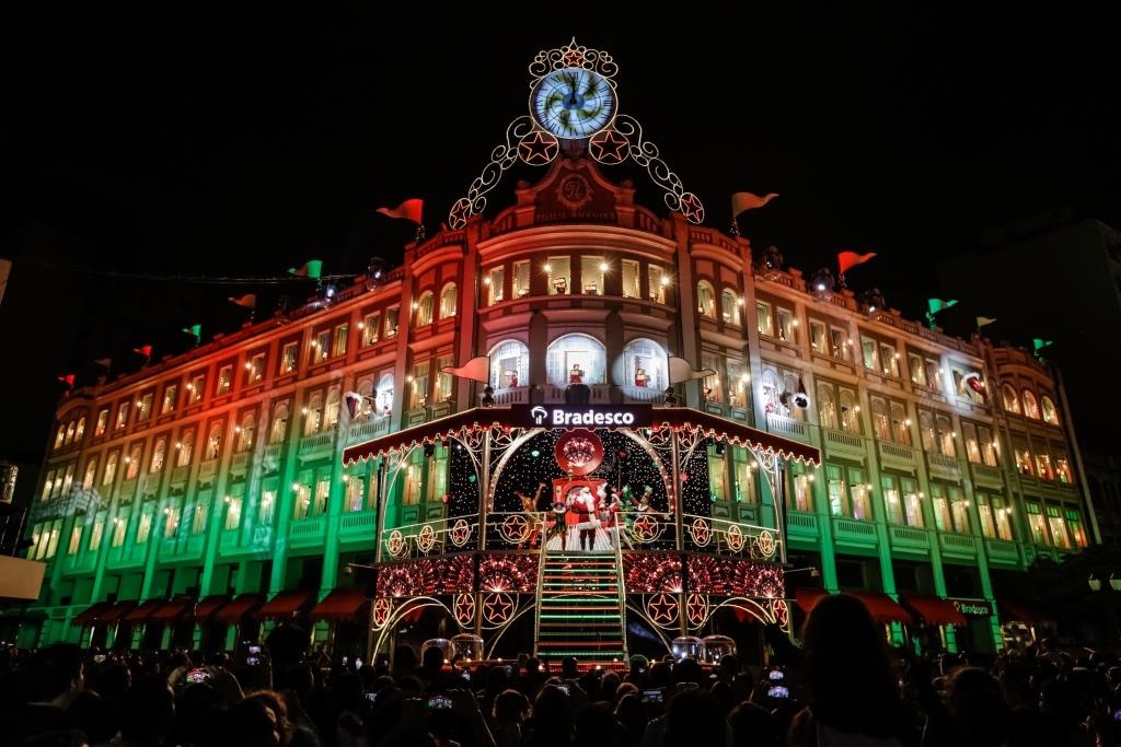 Confirmado o espetáculo de Natal do Bradesco em Curitiba Qual Viagem